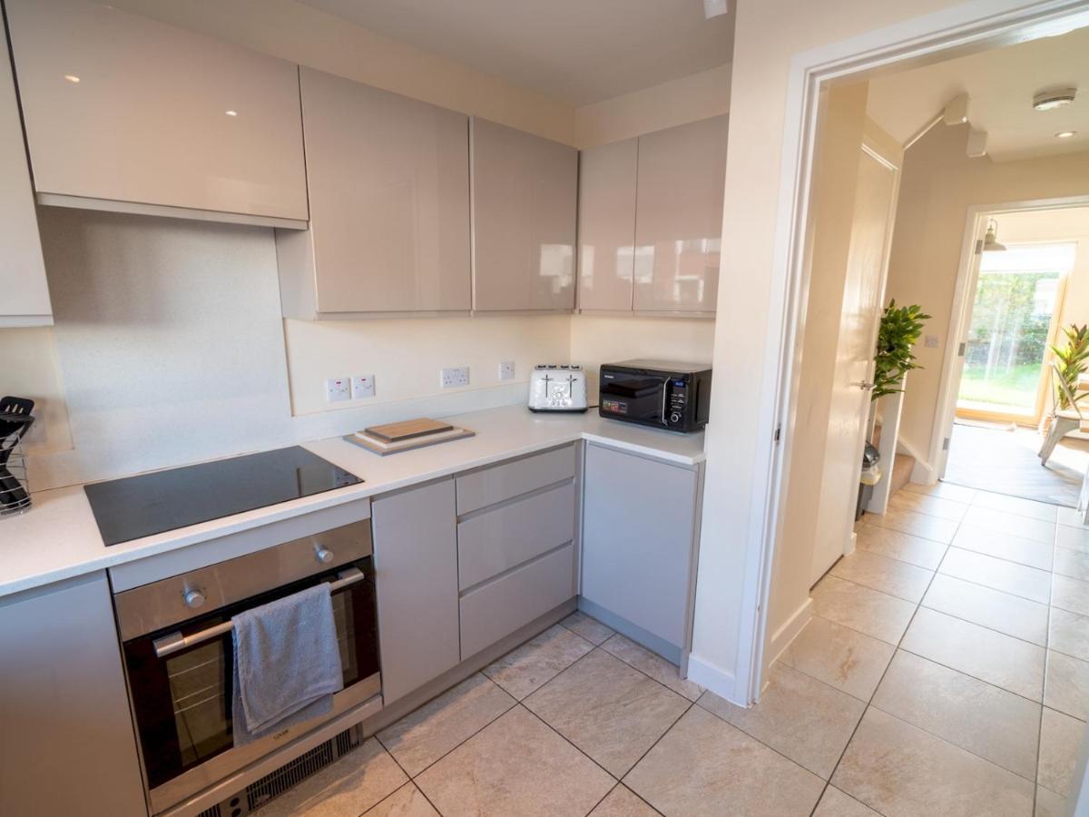 Pass The Keys New 3Bedroom House With Free Parking On Premises Nottingham Bagian luar foto